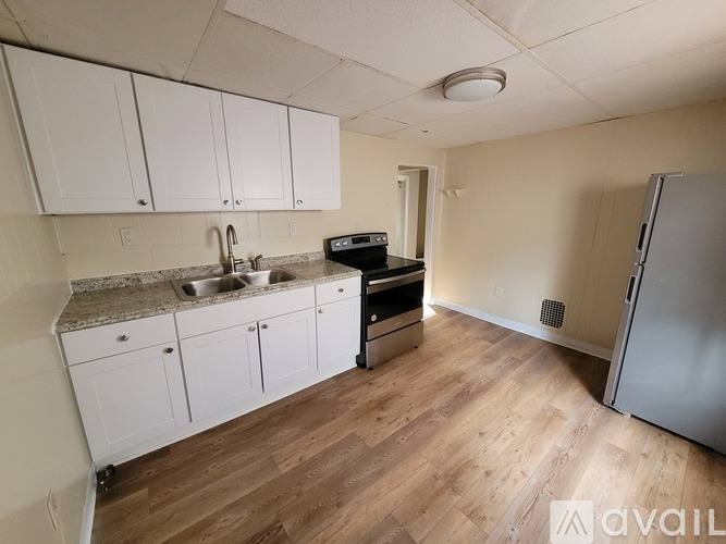 Apartment for rent at 309 S Burhans Blvd #2, Hagerstown, MD 21740