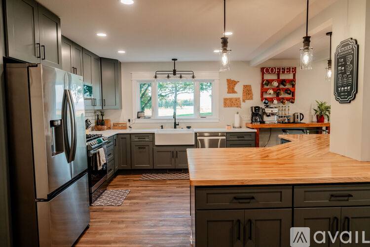 20459 Pohl Rd, Mankato, MN 56001 - House for Rent - Image 8
