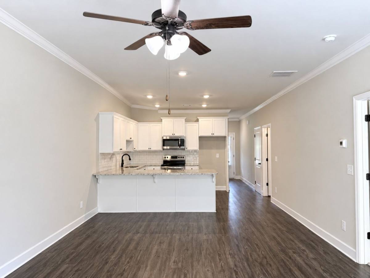 156 Orchard Reserve #A65, Cornelia, GA 30531 - Townhouse for Rent - Image 5