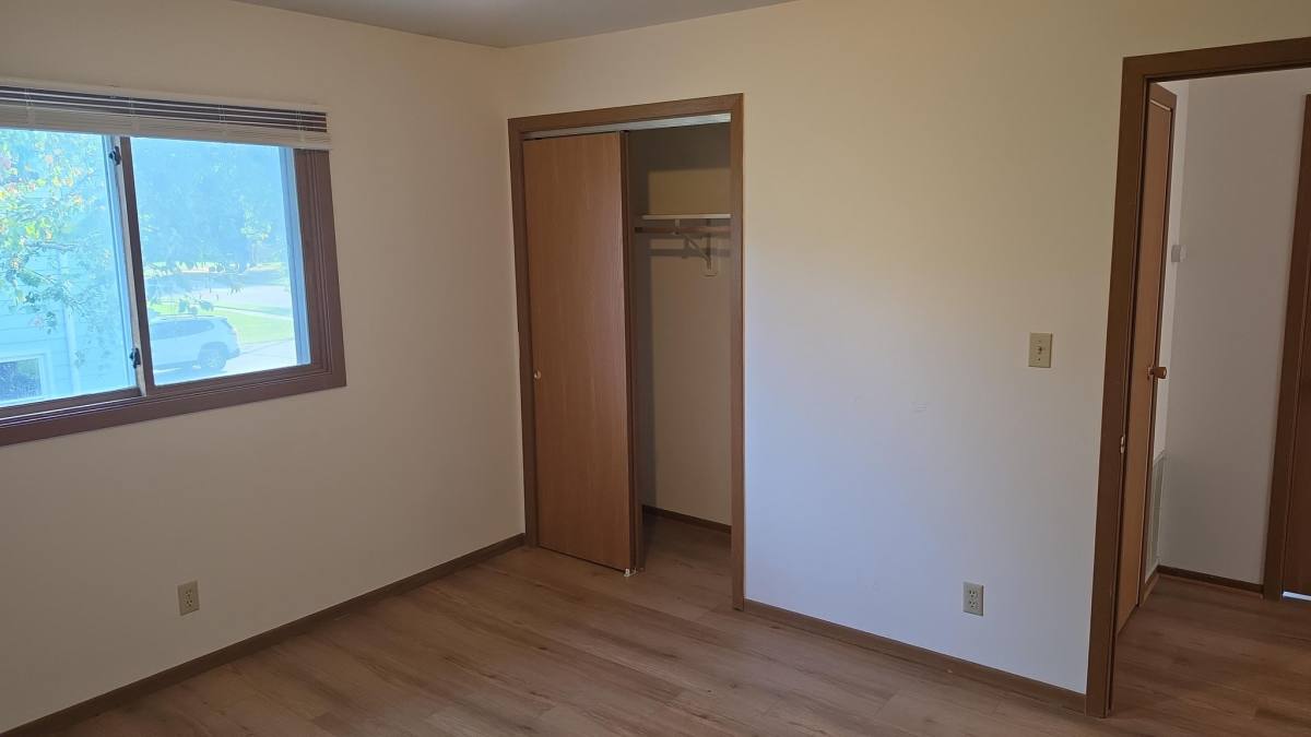 621 N Lincoln St, Elkhorn, WI 53121 - Apartment for Rent - Image 8