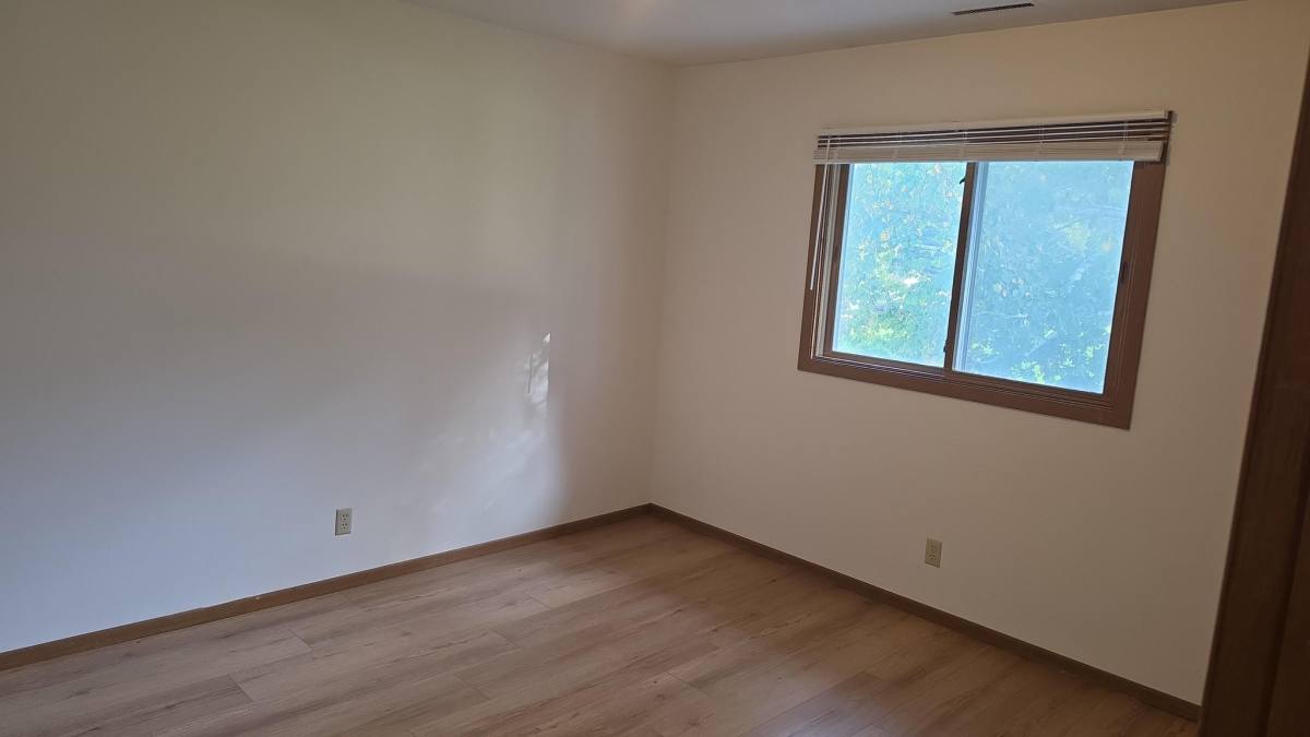 621 N Lincoln St, Elkhorn, WI 53121 - Apartment for Rent - Image 9