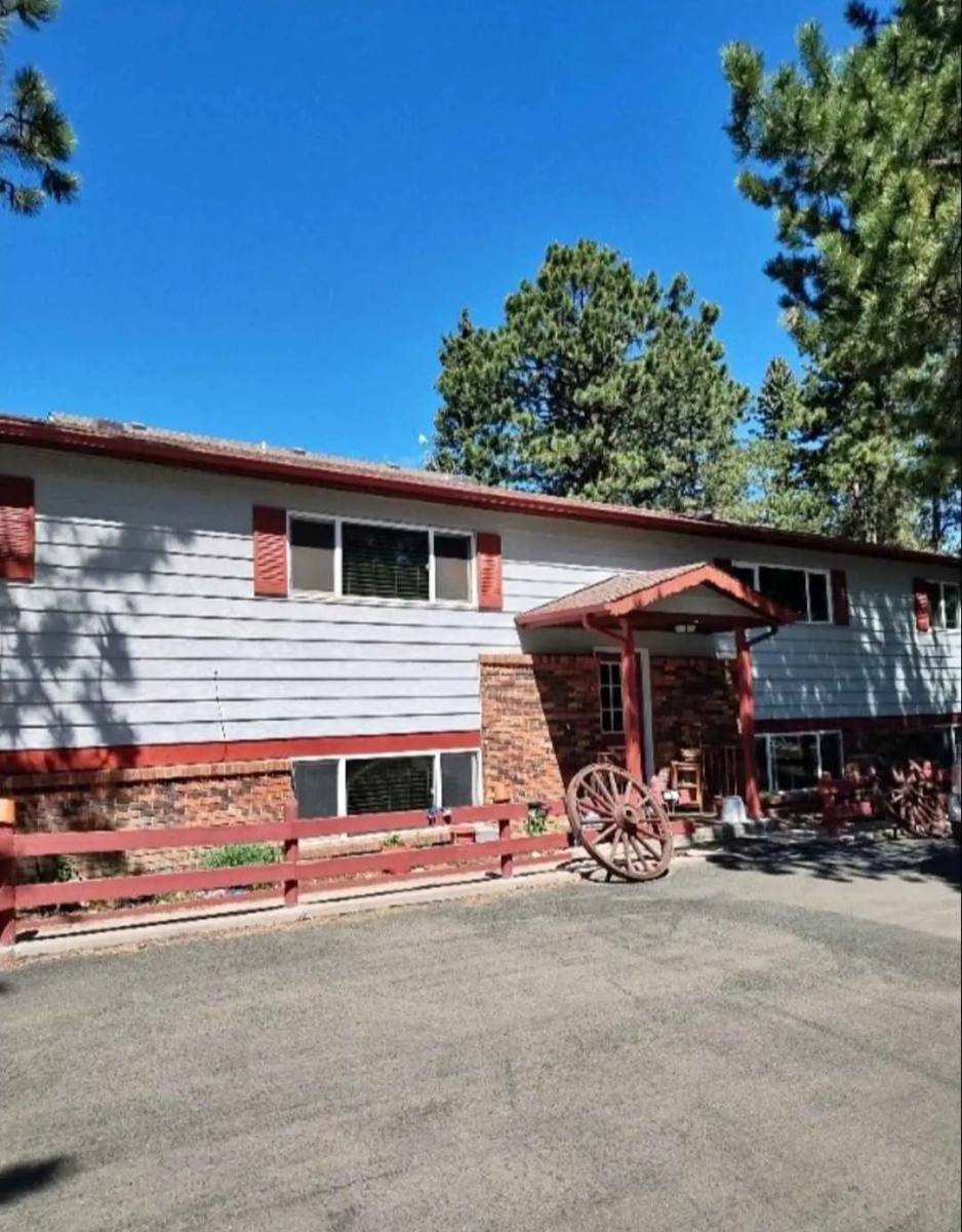 Apartment for rent at 114 County Rd #4, Woodland Park, CO 80863