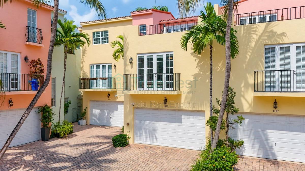Townhouse for rent at 1125 NE 18th Ave, Fort Lauderdale, FL 33304
