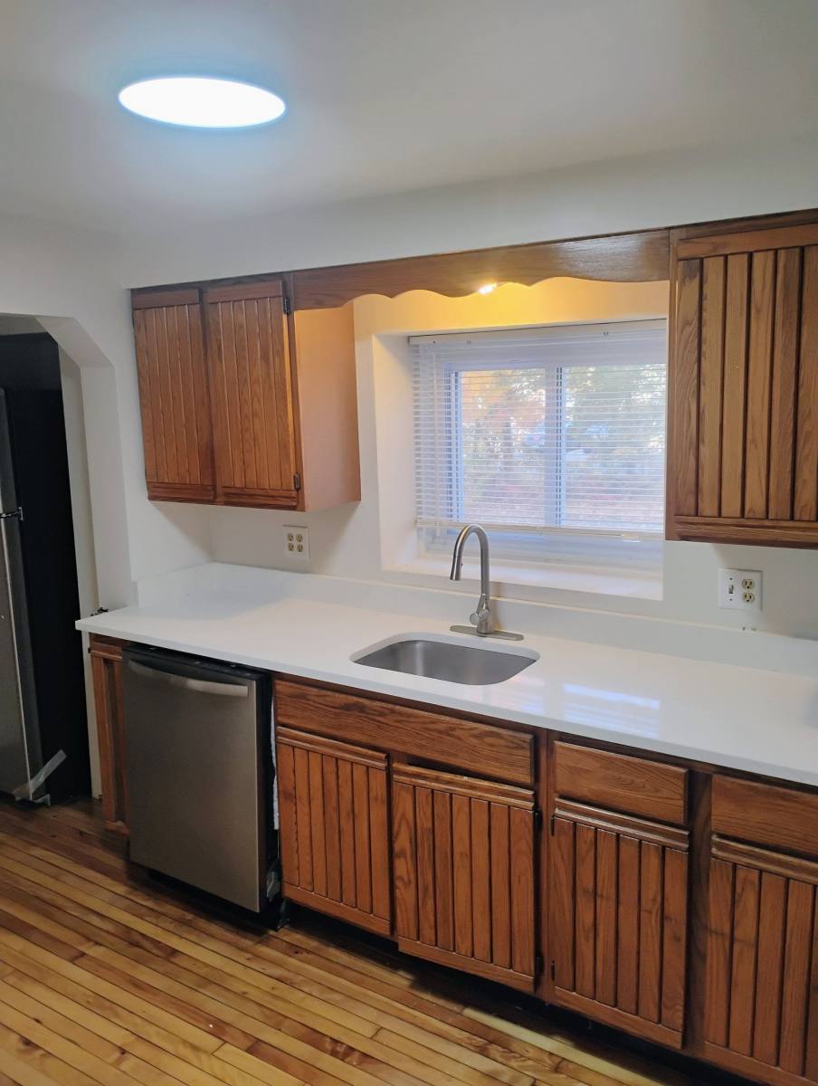 Apartment for rent at 291 Pembroke St #3, Suncook, NH 03275