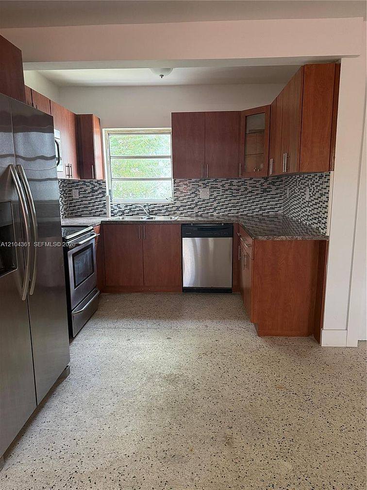 House for rent at 6474 SW 25th St, Miami, FL 33155