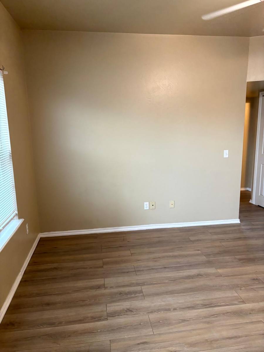 205 S Leach Ave #1, Watonga, OK 73772 - Apartment for Rent - Image 5
