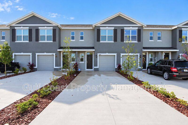 18528 Buckskin Dr, Bradenton, FL 34211 - Townhouse for Rent