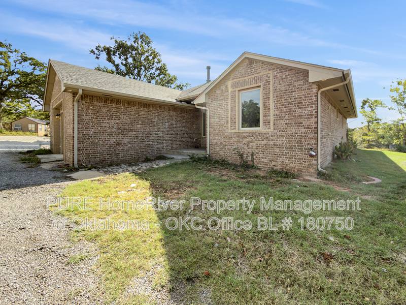 House for rent at 12317 S Choctaw Rd, Newalla, OK 74857