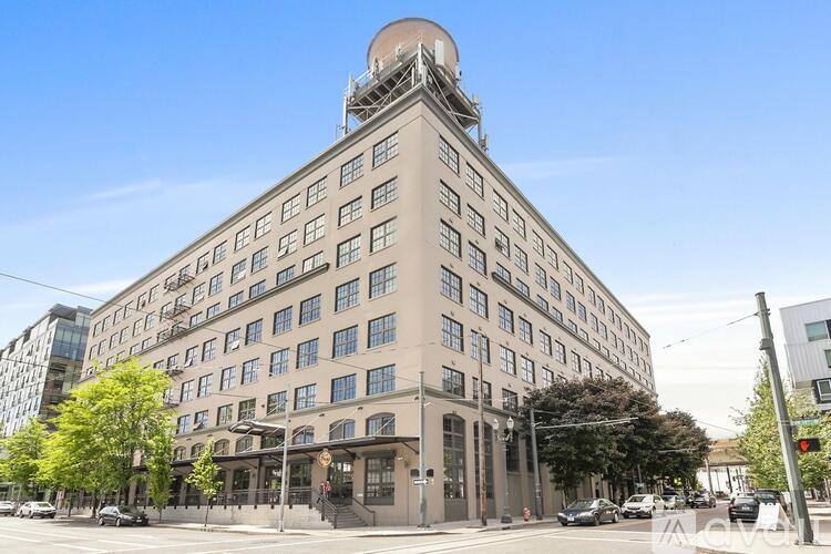 Apartment for rent at 1420 NW Lovejoy St #301, Portland, OR 97209