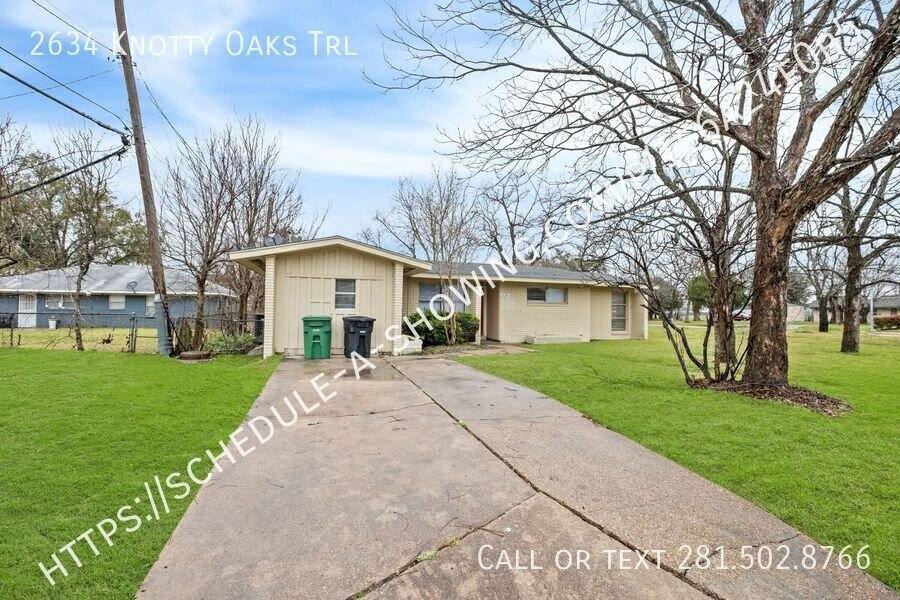 House for rent at 2634 Knotty Oaks Trail, Houston, TX 77045