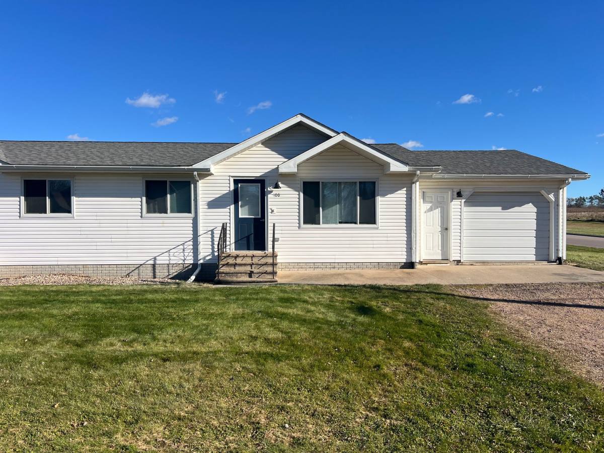 Townhouse for rent at 500 Steven Ave, Greenwood, WI 54437