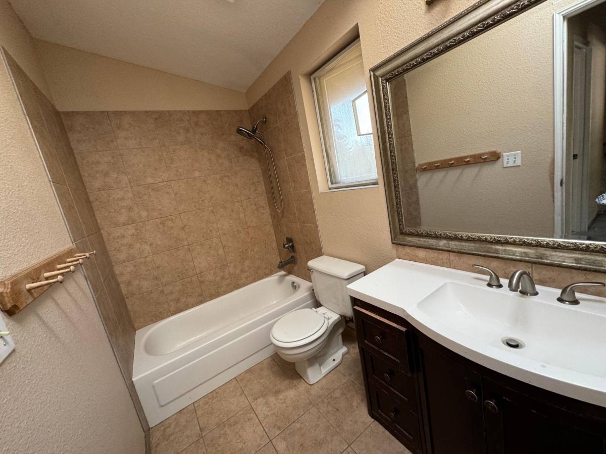 House for rent at 26137 220th Place SE, Maple Valley, WA 98038