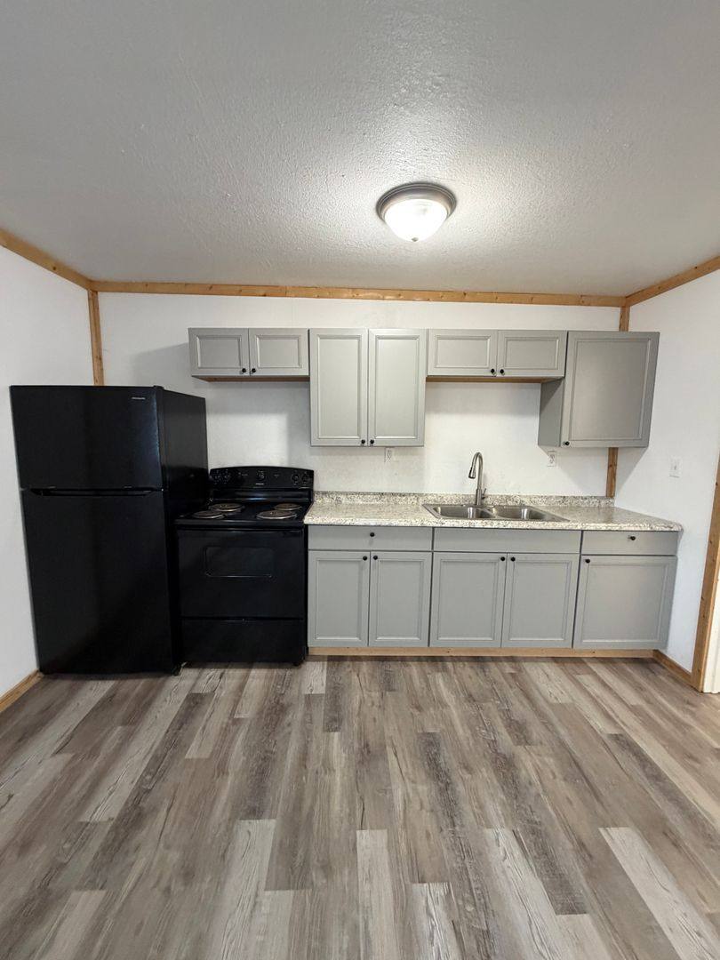 2881 Elvira Ave, North Pole, AK 99705 - Apartment for Rent - Image 4