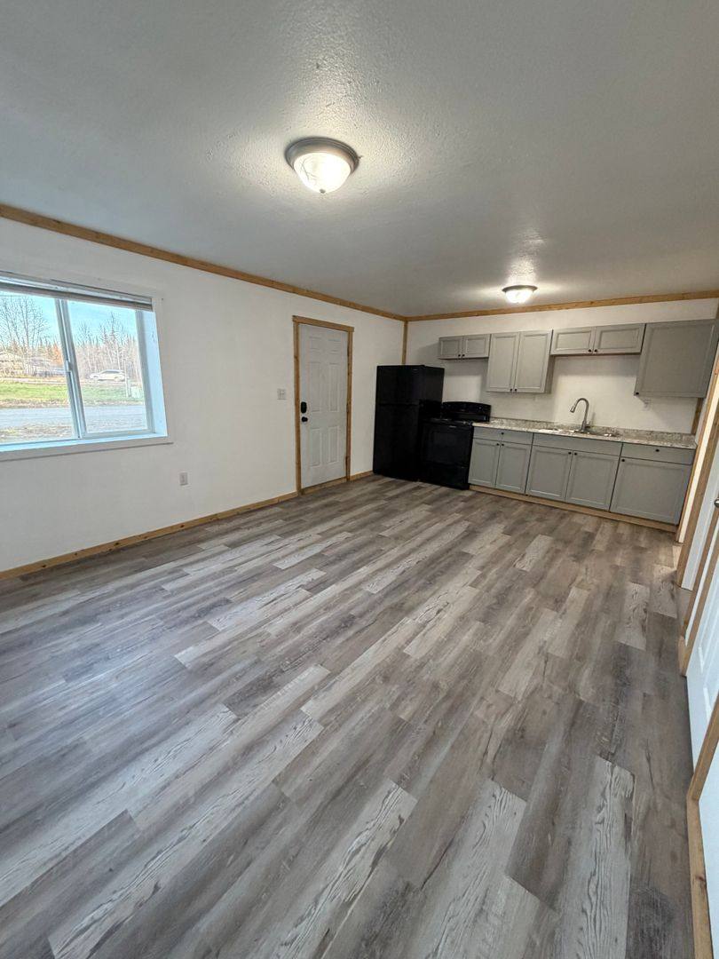 2881 Elvira Ave, North Pole, AK 99705 - Apartment for Rent - Image 3