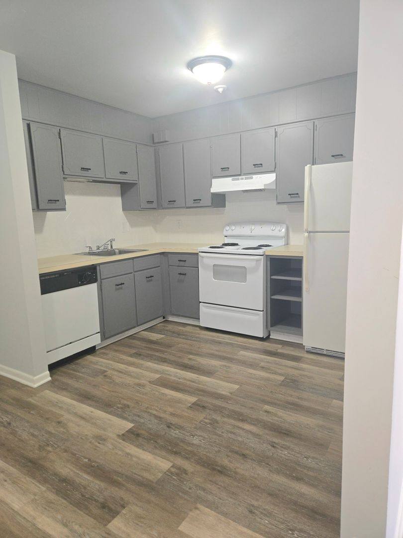 Apartment for rent at Parkwest, 2245 W Livingston St, Allentown, PA 18102