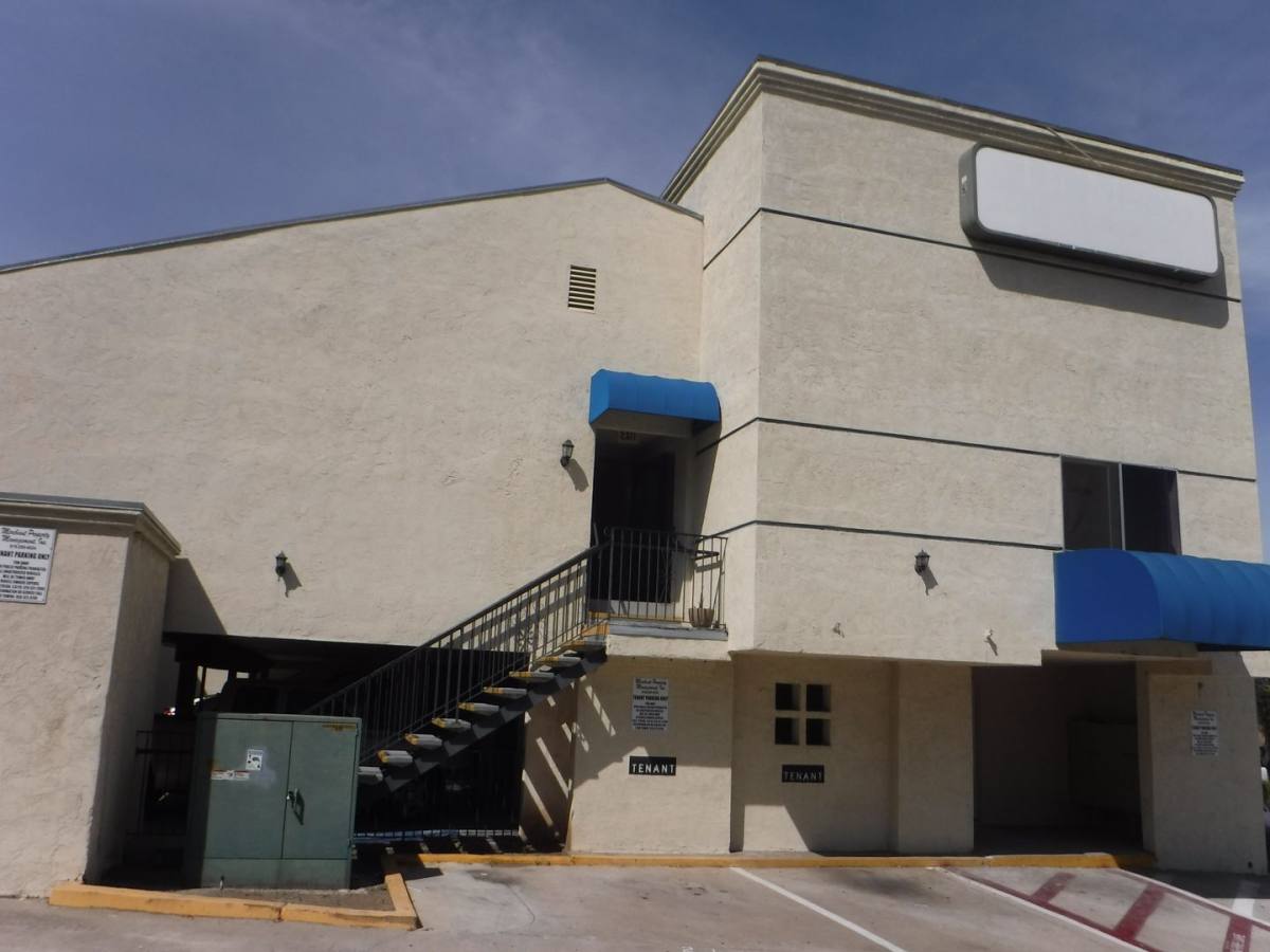 La Mesa Lodge, 7961 El Cajon Blvd, La Mesa, CA 91942 - Apartment for Rent - Image 1