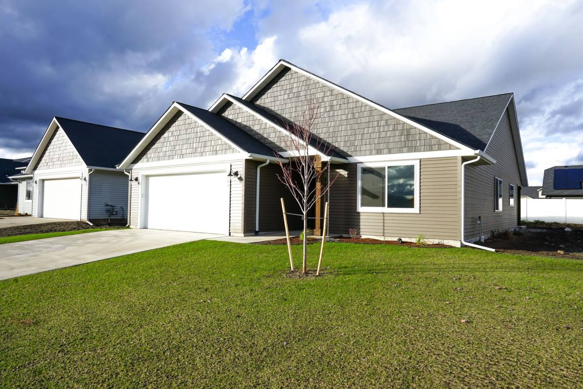 House for rent at 6207 Bowmore Lane, Rathdrum, ID 83858