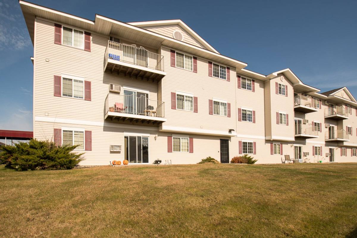 Apartment for rent at Prairie View, 102 Airview Dr, Staples, MN 56479