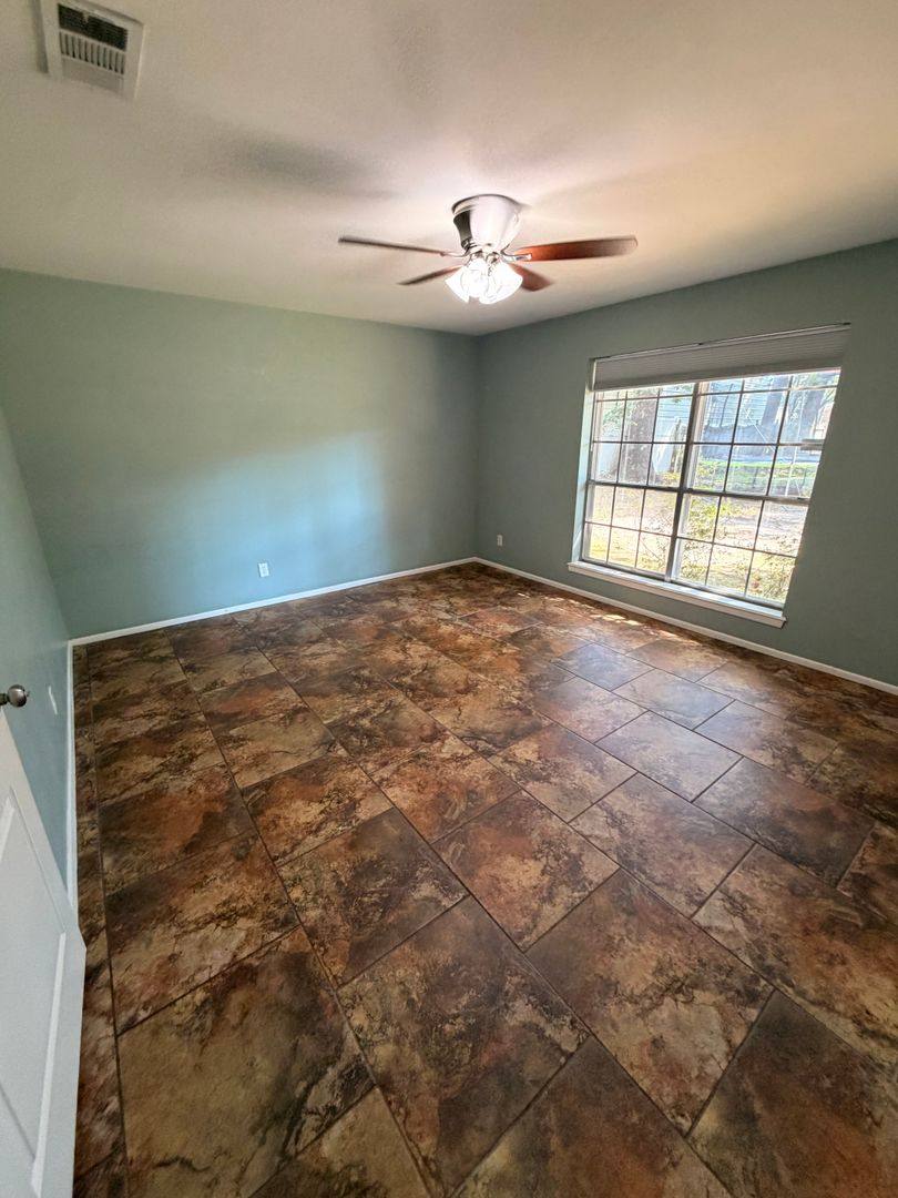 10 Clay Ave, Texarkana, TX 75503 - House for Rent - Image 7
