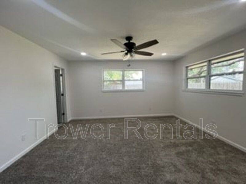 4041 Dumont, Odessa, TX 79762 - House for Rent - Image 2