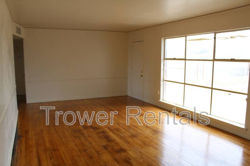 1520 E 12th, Odessa, TX 79762 - House for Rent - Image 2