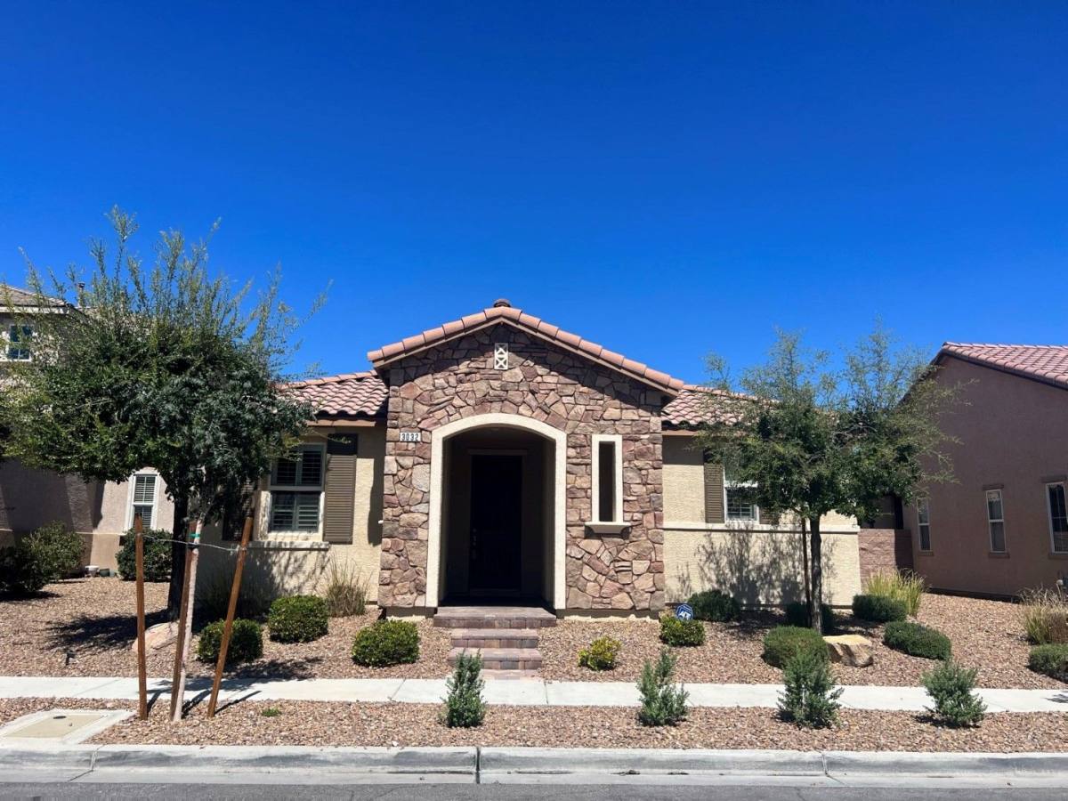House for rent at 3032 Camino Largo Ave, Henderson, NV 89044