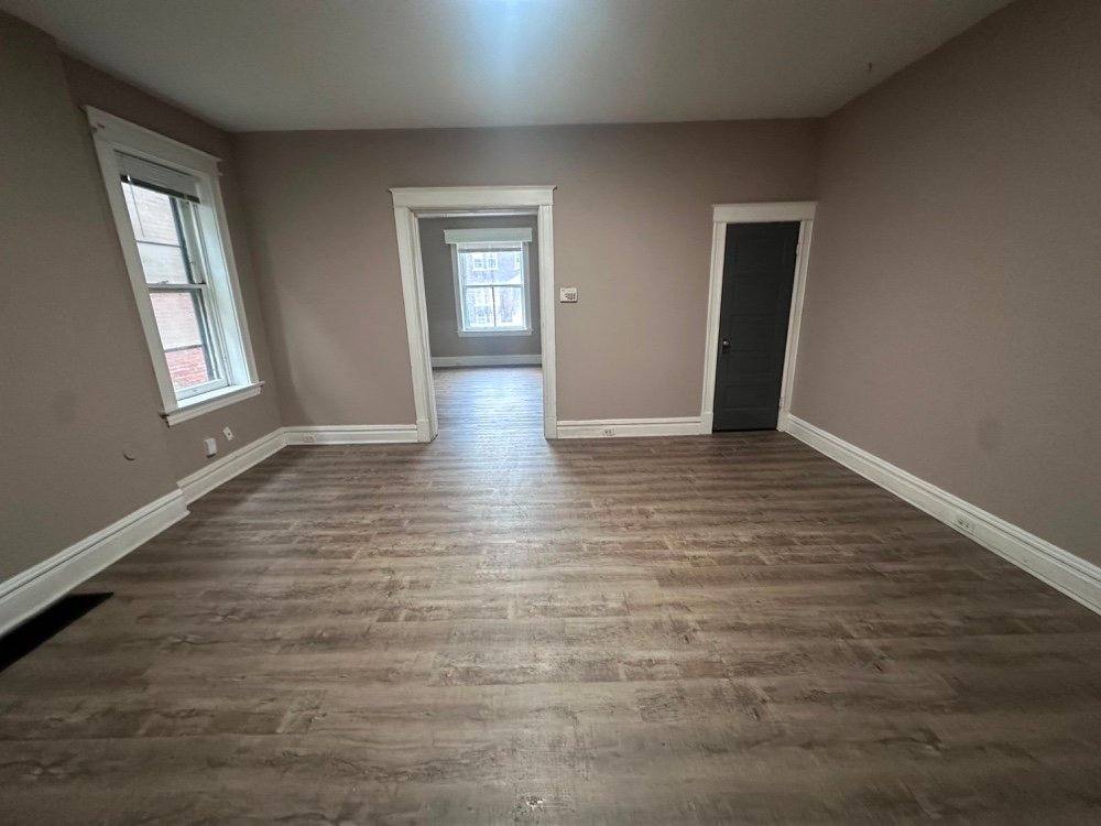 Apartment for rent at 3309-11 Chippewa St #1F, St. Louis, MO 63118