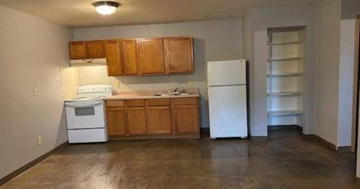 Apartment for rent at 213 Ridge St #15, South West City, MO 64863