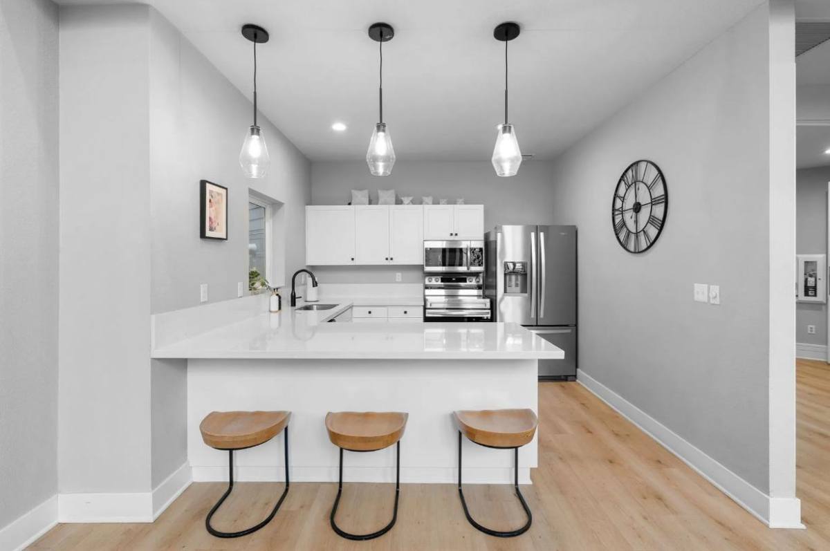 Apartment for rent at 15290 SW Millikan Way, Beaverton, OR 97006
