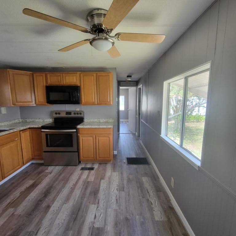 House for rent at 402 Eagle Dr Annual, Sebastian, FL 32976