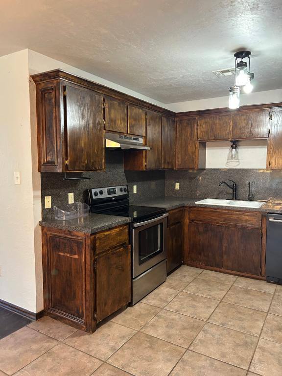 223 Cherokee St, Geronimo, OK 73543 - House for Rent - Image 3