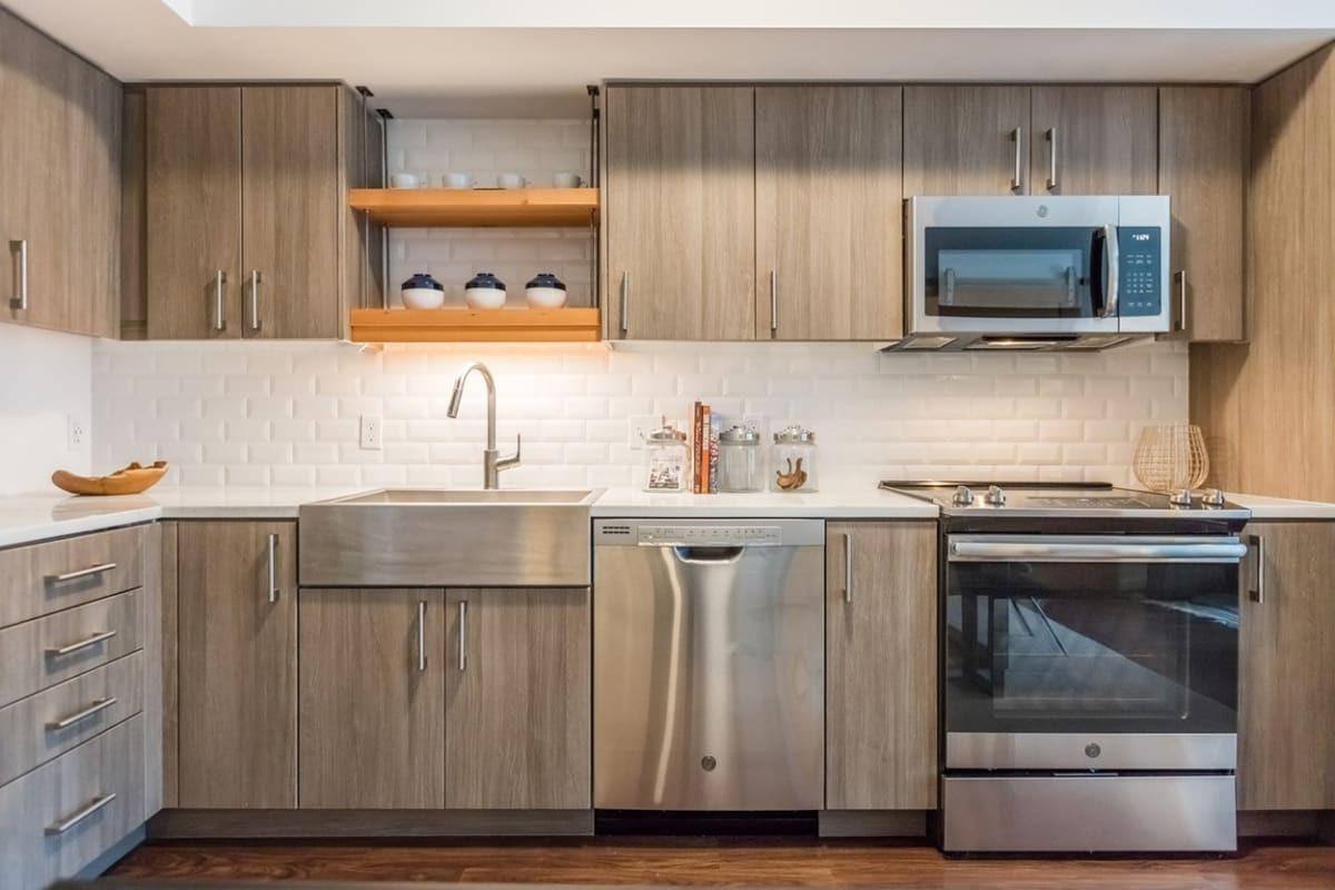 Apartment for rent at Couch's Addition, 1885 NW Quimby St, Portland, OR 97209