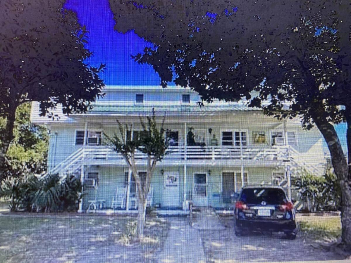 Apartment for rent at 2811 Sand Dunes Dr #2, Myrtle Beach, SC 29577