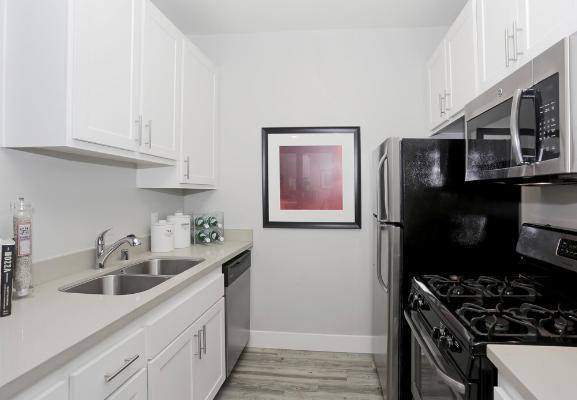 Apartment for rent at Verse Hollywood, 1530 N Poinsettia Place, Los Angeles, CA 90046
