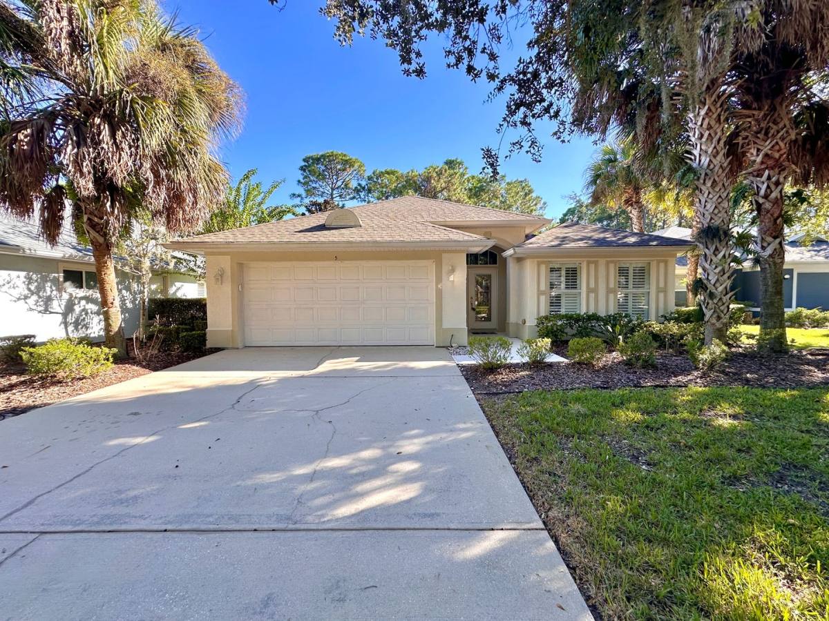 House for rent at 5 Owls Roost Lane W, Palm Coast, FL 32137