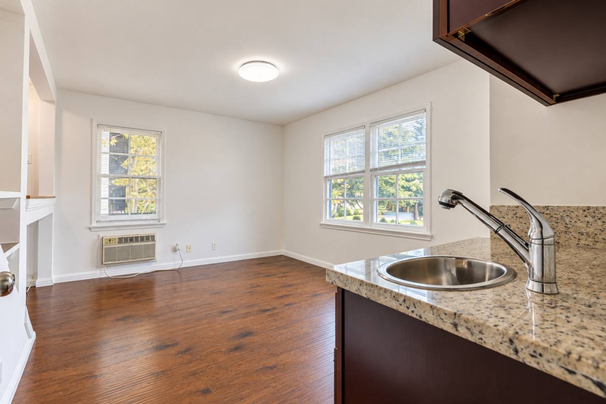 858 Lincoln Blvd, Santa Monica, CA 90403 - Apartment for Rent - Image 1