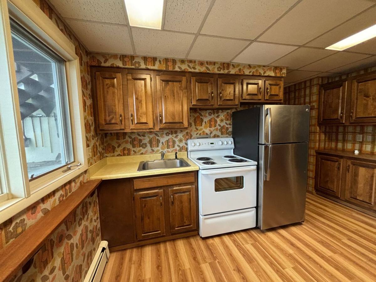 2591 Riverview Dr, Fairbanks, AK 99709 - Apartment for Rent - Image 2