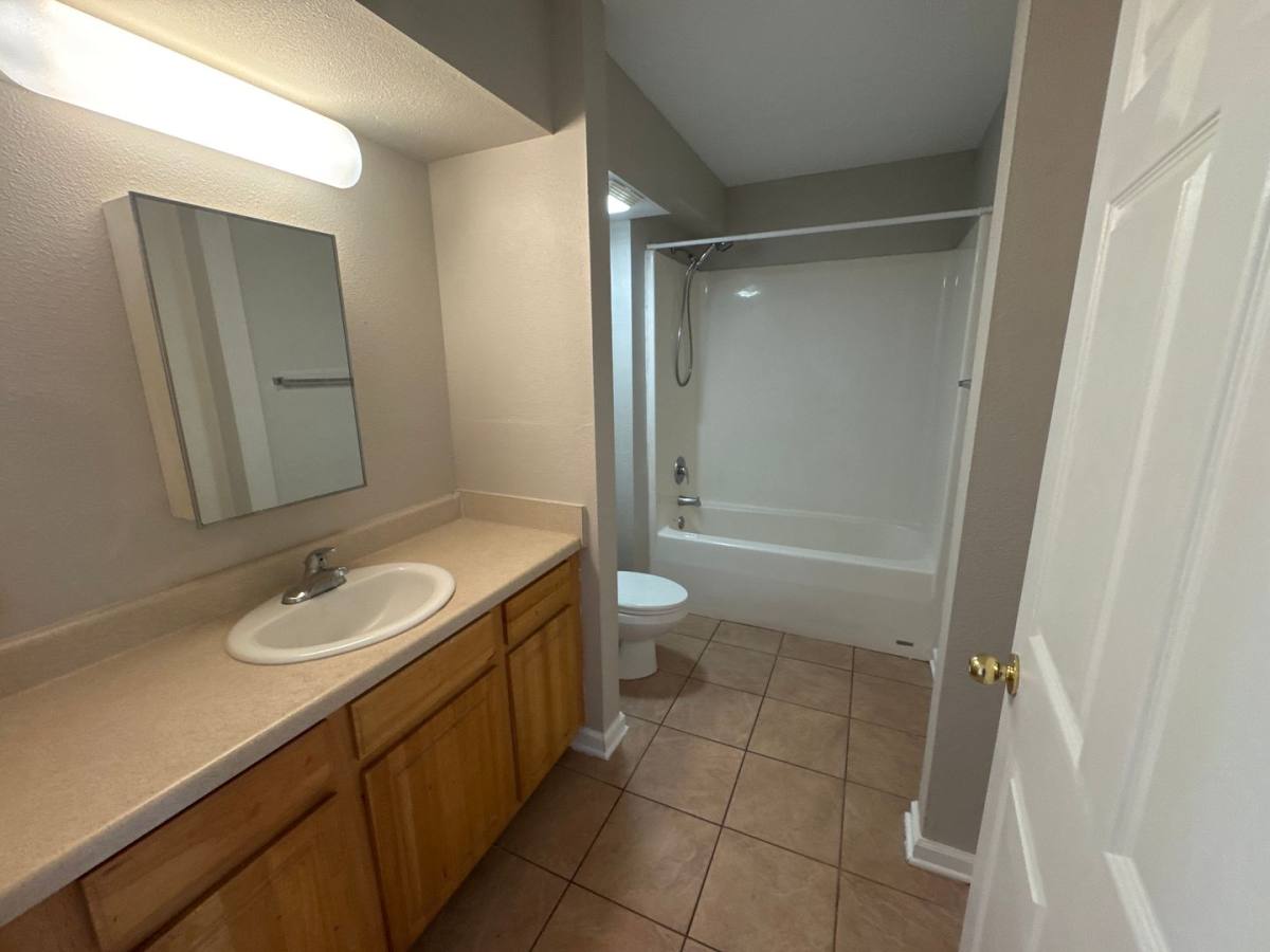 1121 Transit Way #204, Murray, KY 42071 - Apartment for Rent - Image 10