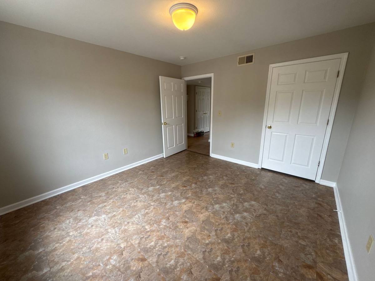 1121 Transit Way #204, Murray, KY 42071 - Apartment for Rent - Image 9