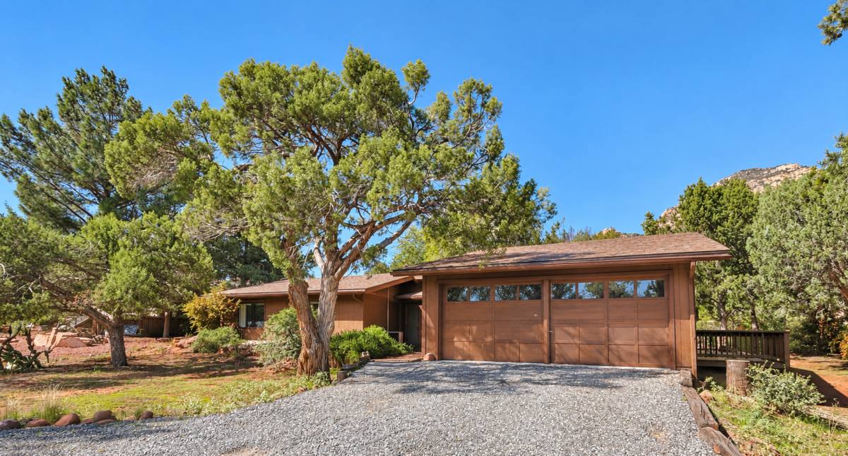 35 Edgewood Circle, Sedona, AZ 86336 - House for Rent - Image 1