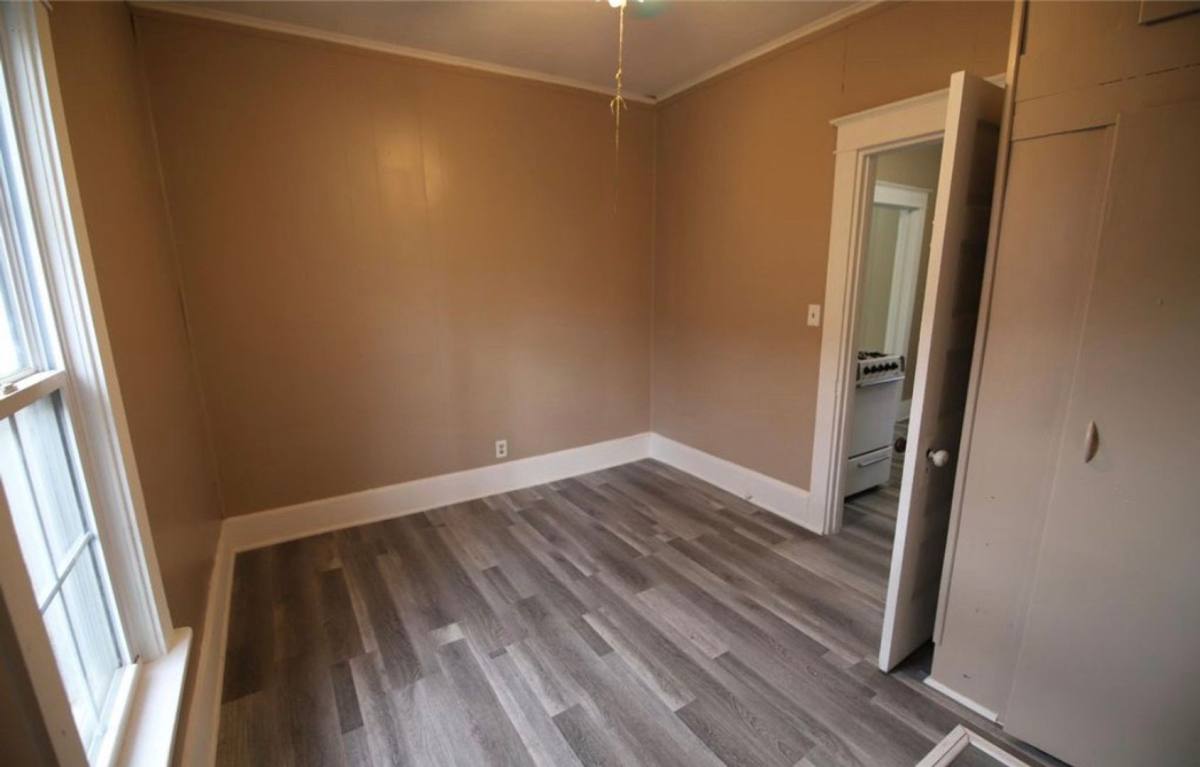 212 W Central, Miami, OK 74354 - House for Rent - Image 5
