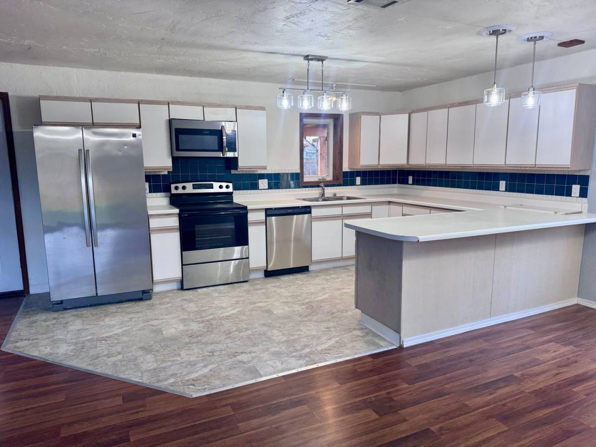 3870 Peter Hawk Ave, North Pole, AK 99705 - House for Rent - Image 1