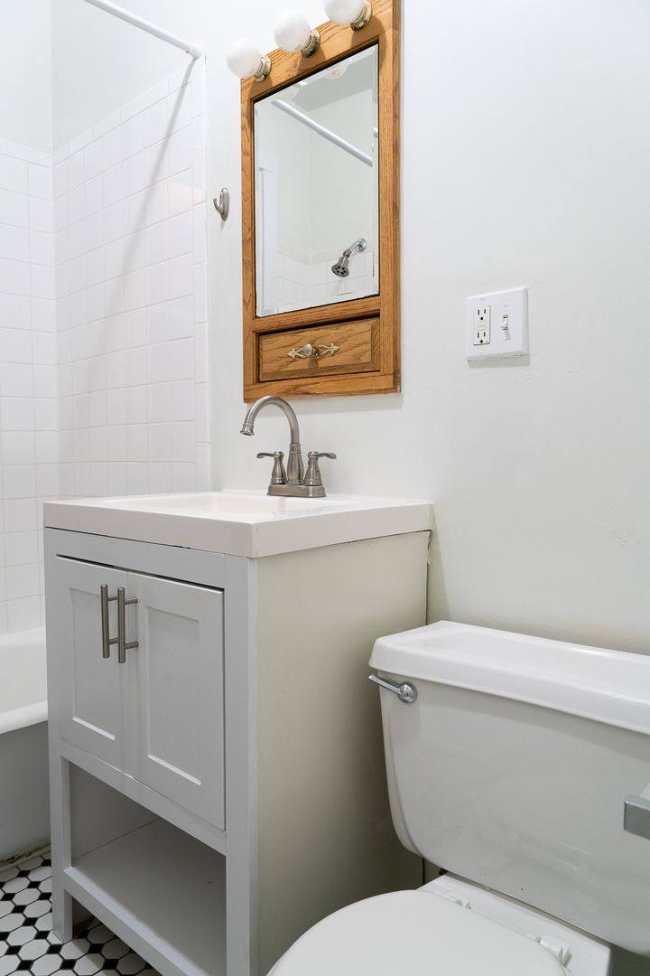 4440 - 4448 N Western Ave, Chicago, IL 60625 - Apartment for Rent - Image 9