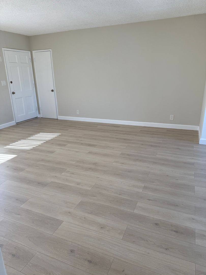 Van Hart Villas, 20501 Vanowen St, Winnetka, CA 91306 - Apartment for Rent - Image 6
