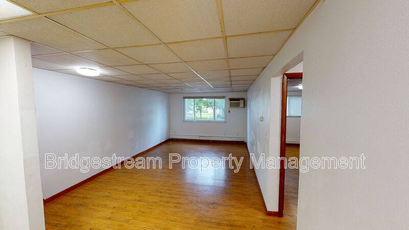 House for rent at 124 Chestnut St, Englewood, OH 45322