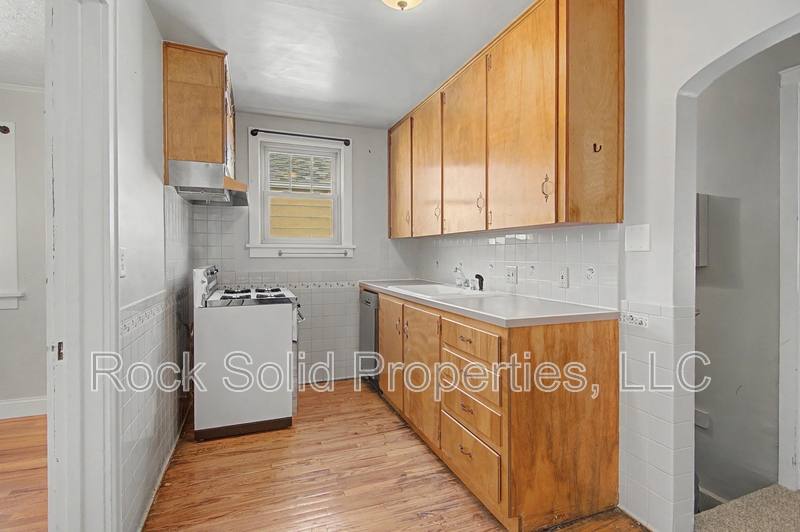 3313 Hynds Blvd, Cheyenne, WY 82001 - House for Rent - Image 9