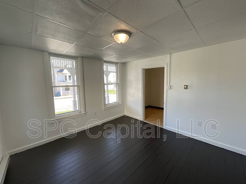 Apartment for rent at 112 N York St, Etters, PA 17319