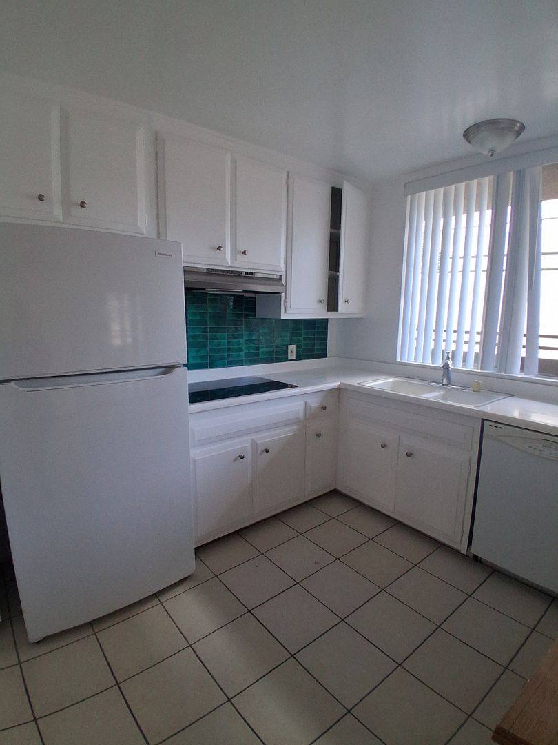 918 3rd St, Santa Monica, CA 90403 - Apartment for Rent - Image 8