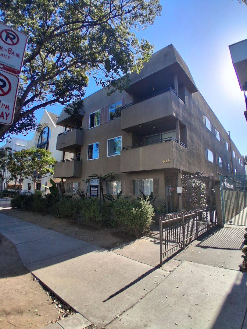 918 3rd St, Santa Monica, CA 90403 - Apartment for Rent - Image 1