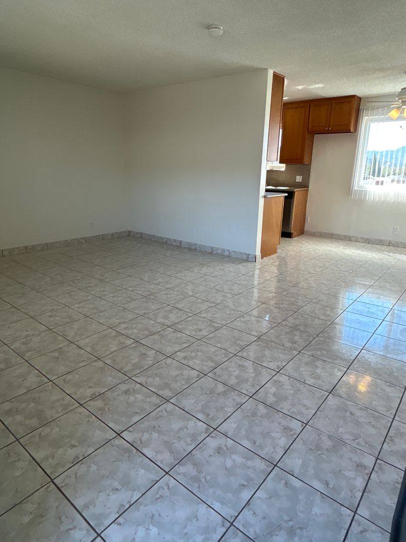 1165 Thompson Ave, Glendale, CA 91201 - Apartment for Rent - Image 3